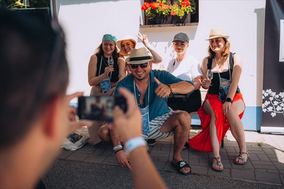 Návštěvníci Festivalu Mezi Sklepy 2026